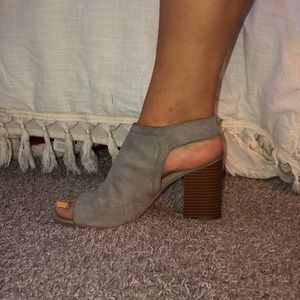 Size 10 grey, open toed heels with strap